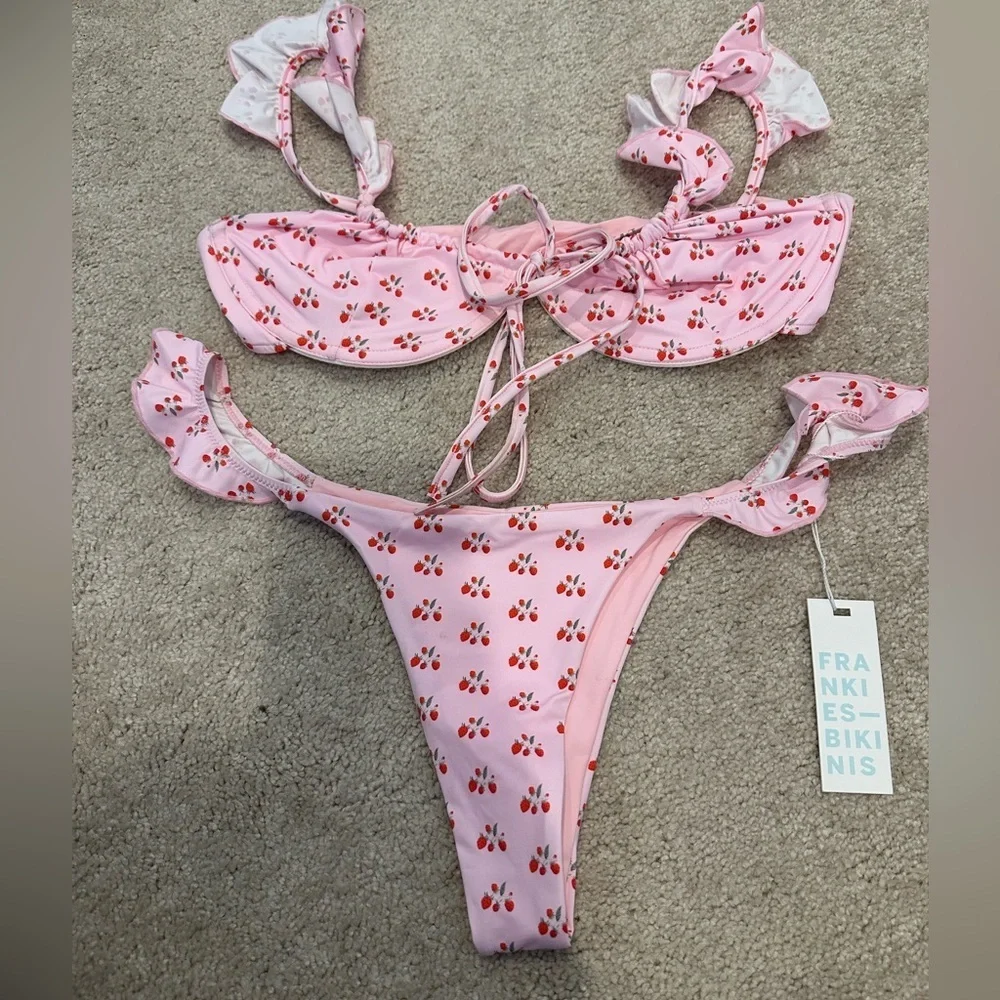 Frankie's Bikini's Strawberry 2 Piece Swimsuit Large NWT